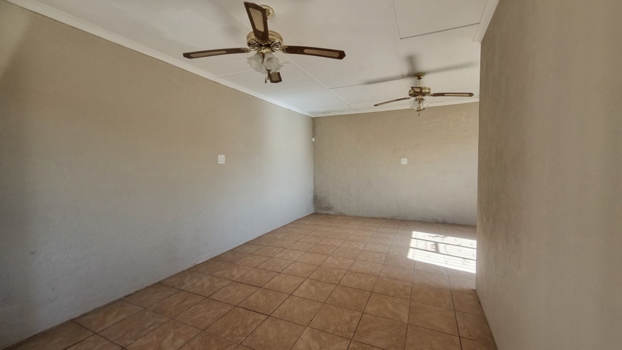 3 Bedroom Property for Sale in Oranjeville Free State
